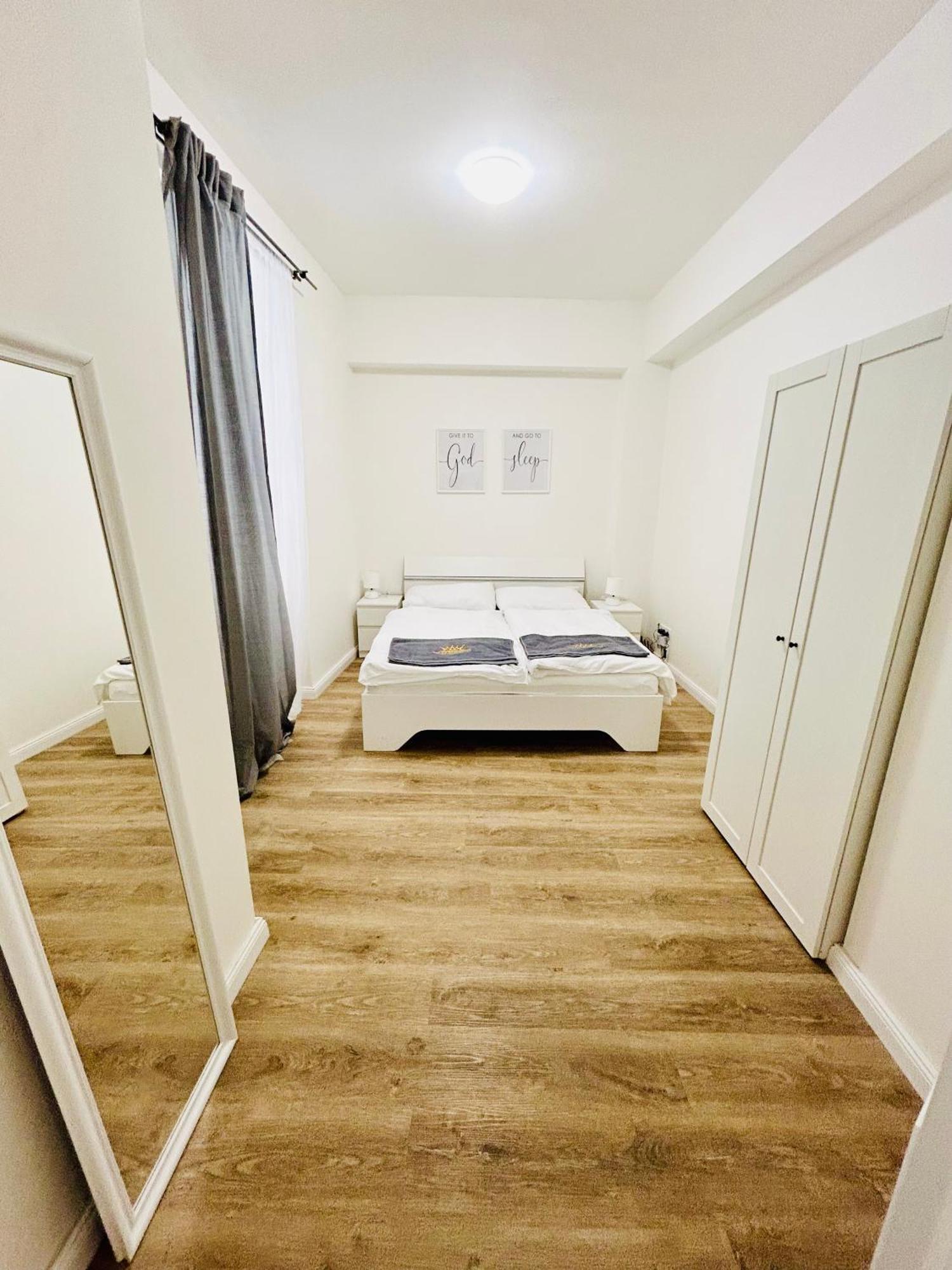 New Apartments Complex Prague Florenc Exterior photo