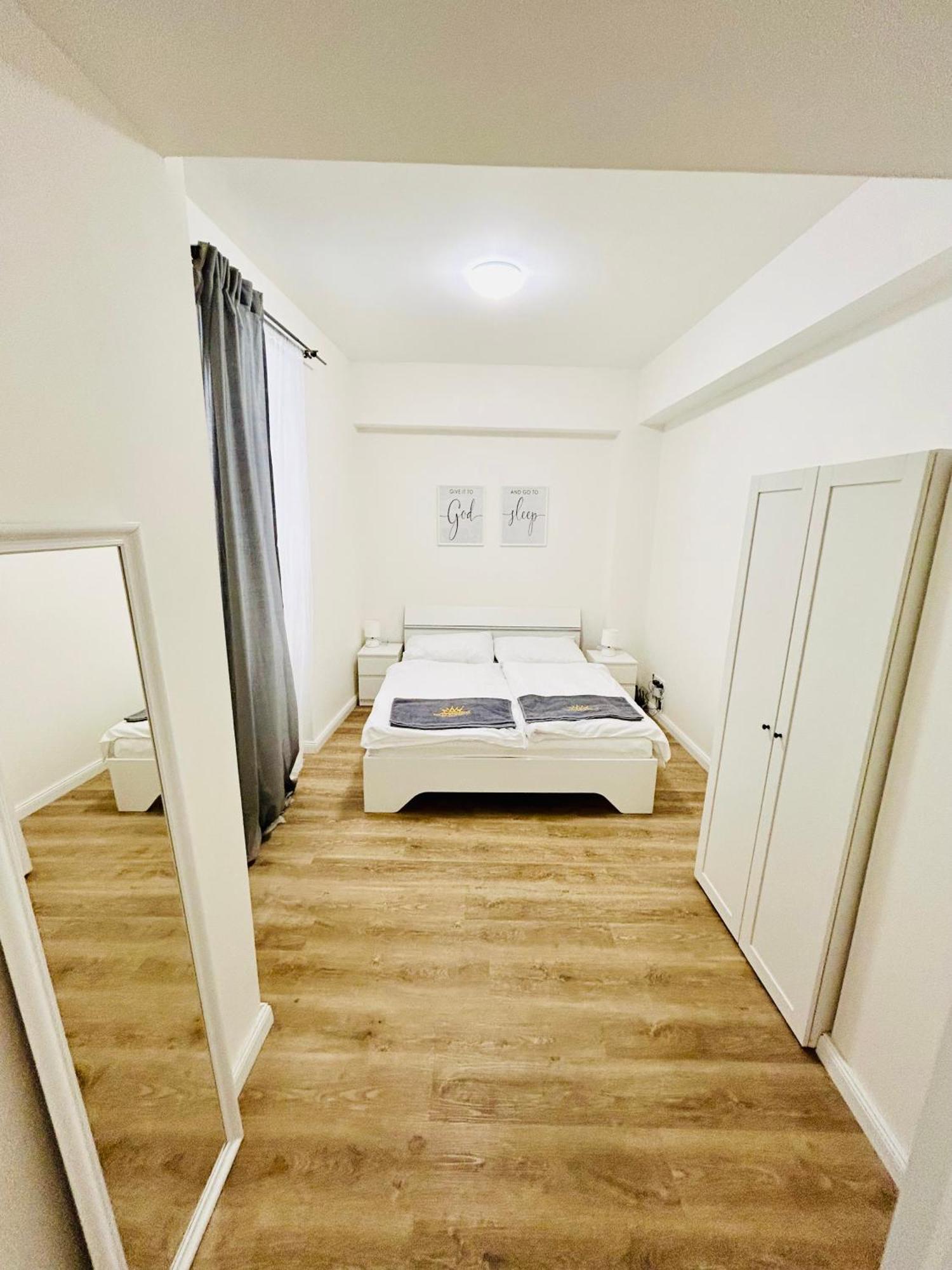 New Apartments Complex Prague Florenc Exterior photo